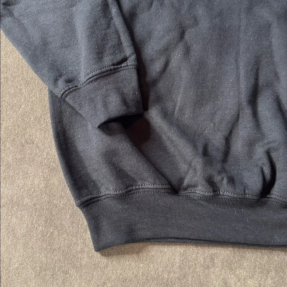 Youth Unisex Athletes Unlimited Black Crew Neck Sweater Long Sleeve Size M NEW